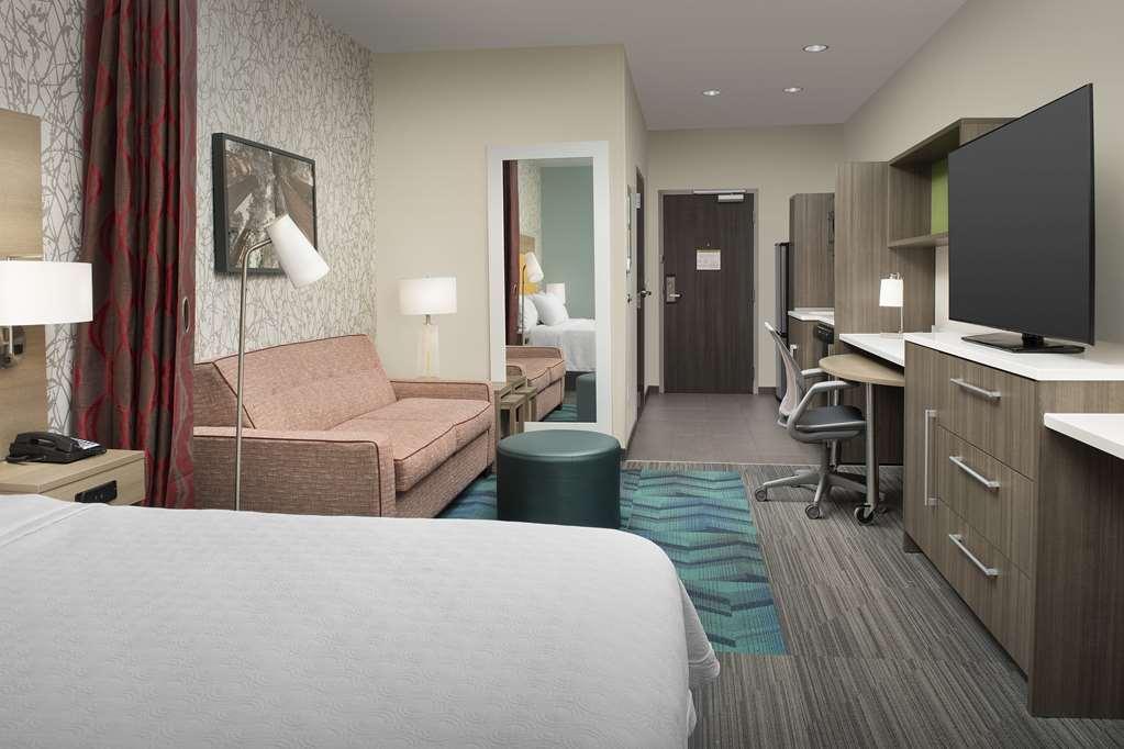 Home2 Suites By Hilton Clovis Fresno Airport Room photo